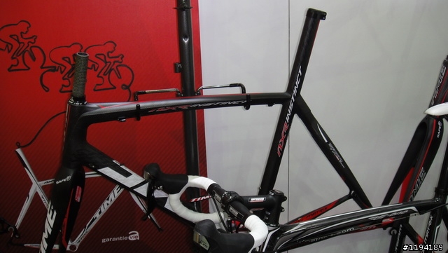 (分享)2011 台北自行車展實況轉播....欣賞一下!!