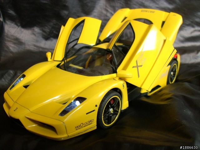 (新手作品分享) tamiya 1/24enzo超跑