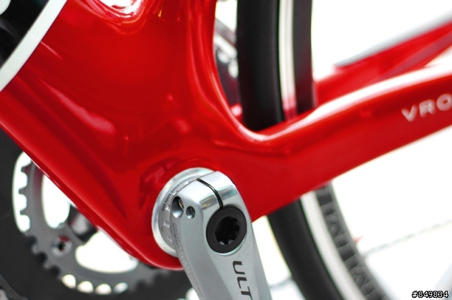 [7.01kg] Cervelo SOLOIST CSC車隊版碳纖維公路車架，誕生全記錄。
