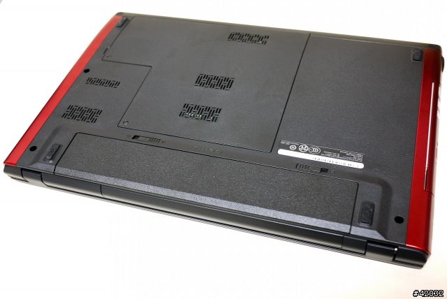 [開箱+簡測] Dell Vostro 3500 苜蓿紅