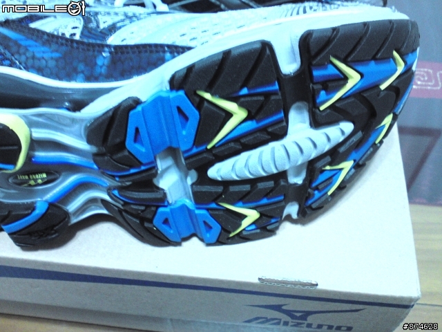 我的Mizuno Wave Creation 12∞