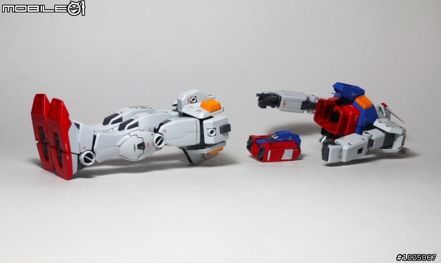 [分享]友機 RX-78    (圖多...慎入)