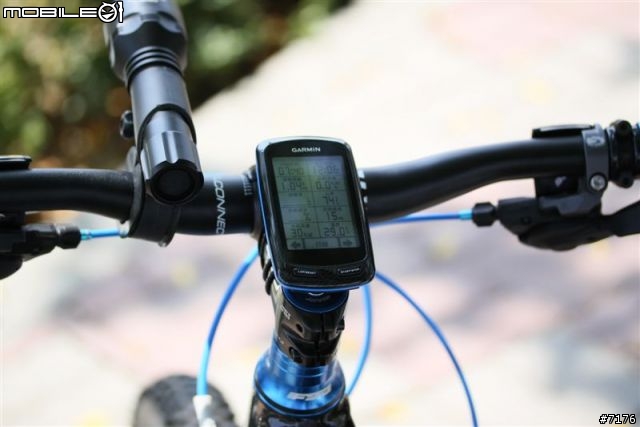 2011 GIANT Trance X2 開箱文 （圖多）2010/12/16 新增爆亮頭燈！2011/03/19 新增GARMIN EDGE 800!