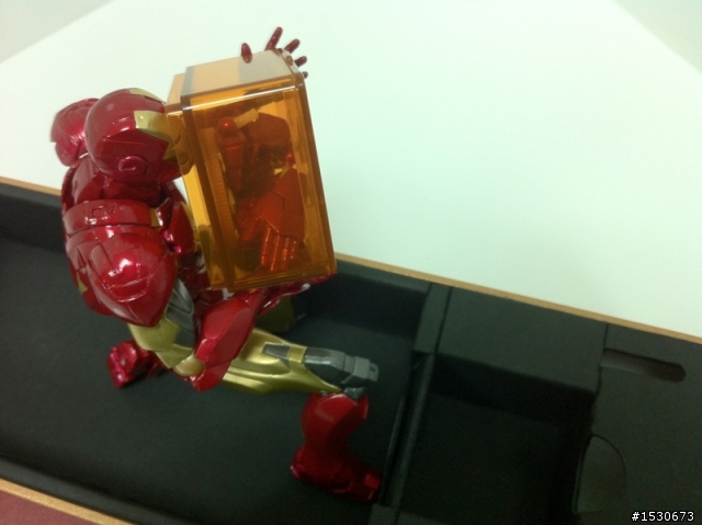 海洋堂輪轉特攝系例【IRON MAN】精美小套房