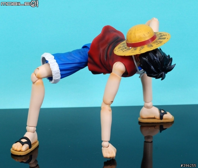 【作品分享】MG 1/8 海賊王!蒙其·D·魯夫~非專業製作全記錄