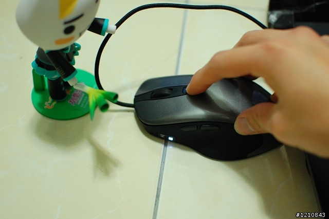 專為競技而生 - SteelSeries Ikari Optical 光學電競滑鼠 分享