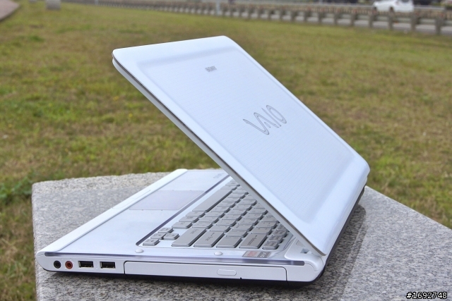 [不專業開箱評測]VAIO CA16FW/W