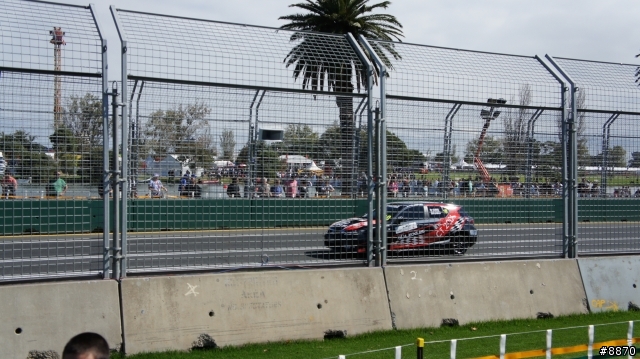 (分享)在Melbourne F1的 CT200h賽車!!!