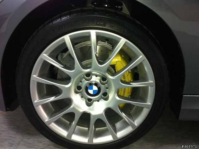 E90 330i ...鈦銀色