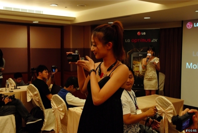 [高雄場] LG Optimus 2X雙核極速隨身多媒體中心體驗報告