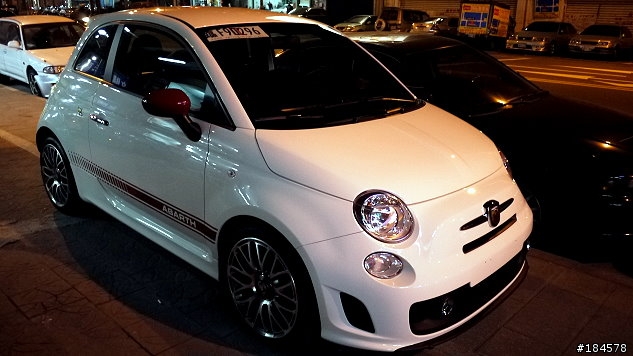 [開箱][圖超多]全台第一開箱,Fiat 500 Abarth 性能毒蠍!