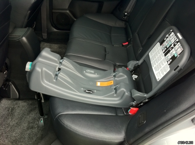 [不專業開箱文] Romer 安全座椅 + 提籃 + ISOFIX 底座 (補上底座安裝圖)
