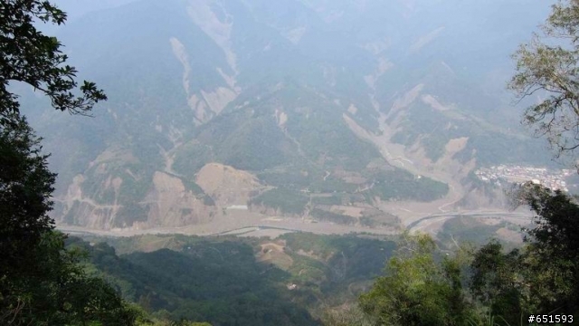 20110226來去高雄寶來小關山林道off road