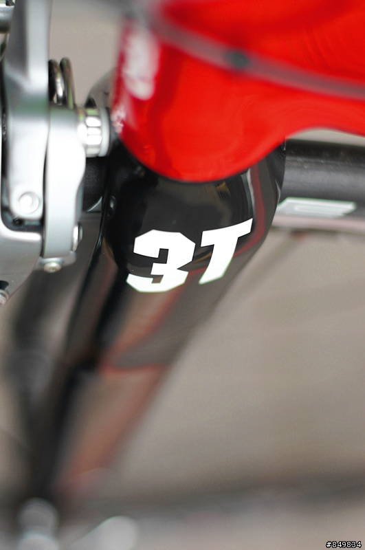 [7.01kg] Cervelo SOLOIST CSC車隊版碳纖維公路車架，誕生全記錄。