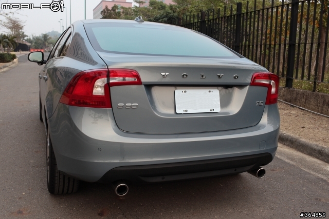 [開箱] New volvo S60 魅影藍 (490)
