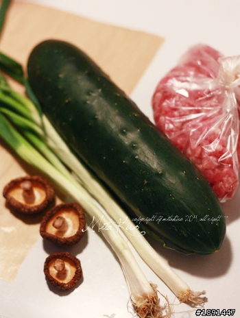 記憶中的大黃瓜鑲肉餅