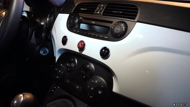 [開箱][圖超多]全台第一開箱,Fiat 500 Abarth 性能毒蠍!
