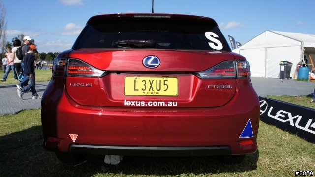 (分享)在Melbourne F1的 CT200h賽車!!!