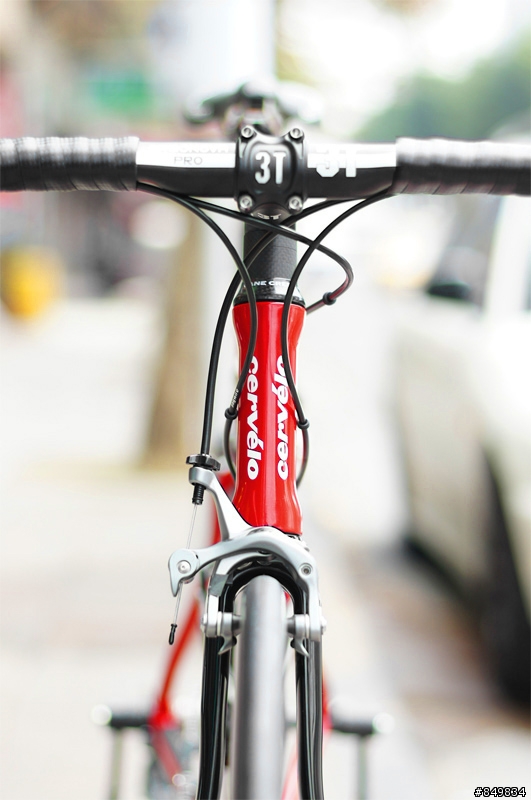 [7.01kg] Cervelo SOLOIST CSC車隊版碳纖維公路車架，誕生全記錄。