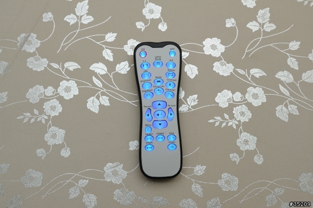 [開箱] Optoma HT19 1080P投影機