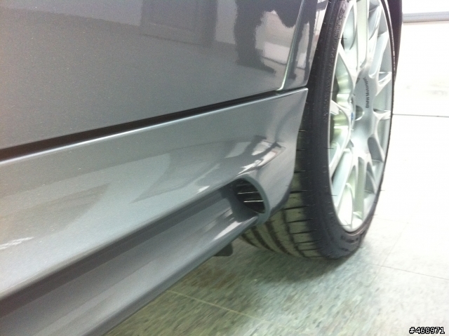 E90 330i ...鈦銀色