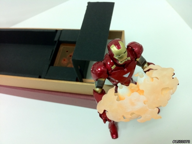 海洋堂輪轉特攝系例【IRON MAN】精美小套房