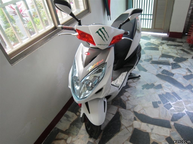 Racing 雷霆 小進化 歐規橘 smk秀峰 a星手套 68s獨角獸