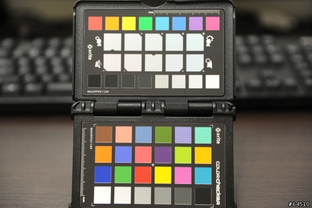 D700 自定色溫拍攝結果怪怪的，有1000K左右的落差