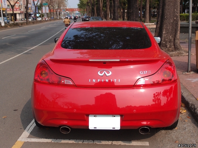[分享] 老是遇到Infiniti靓車, 不拍不行 T__T