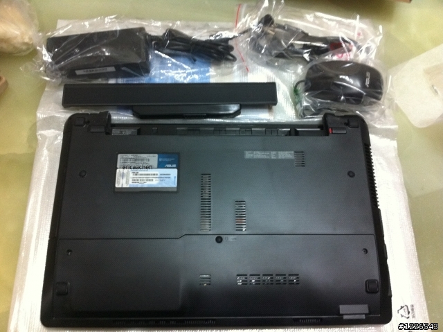 ASUS  A53SV-093D2410M  超級簡單的不專業開箱文