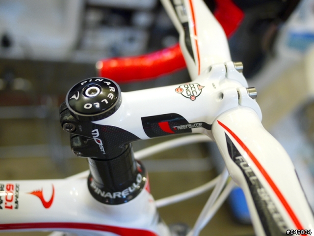 [7.04kg] PINARELLO DOGMA 60.1 ！加映:SMP 2011 Carbon Lite