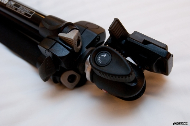 [不專業開箱] Manfrotto新單肩背包+新腳套組 Manfrotto Stile Unica VII Messenger & Manfrotto 293 Ball Alu Kit RC2