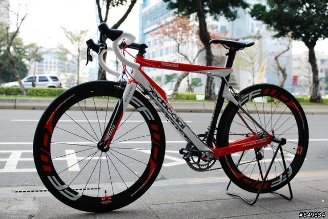 [6.9kg] 風見真樹 の Dedacciai TEMERARIO 一級碳纖維公路車