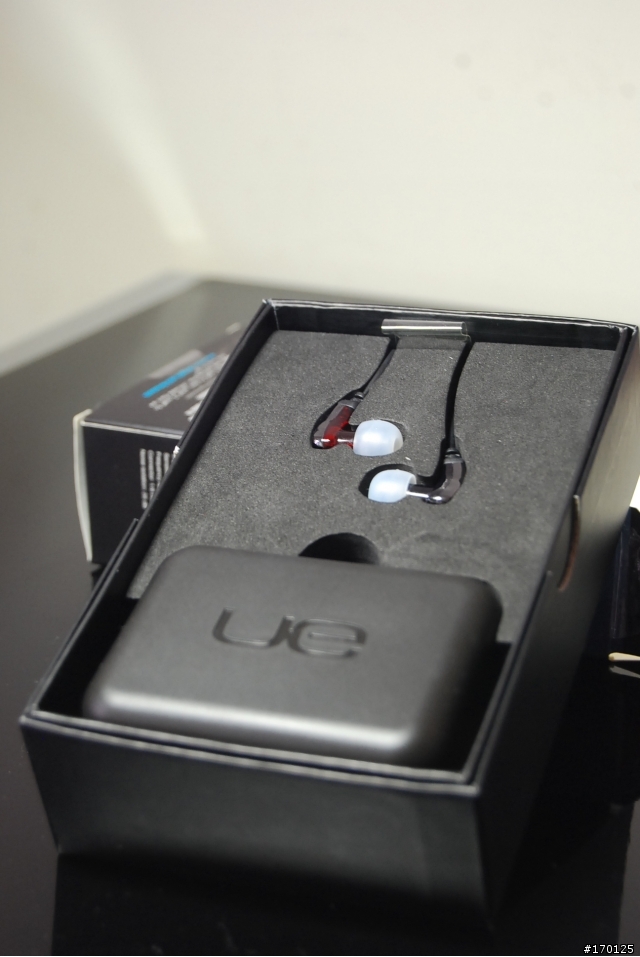 捷運上的邂逅 - Ultimate Ears™ 600 首開測試
