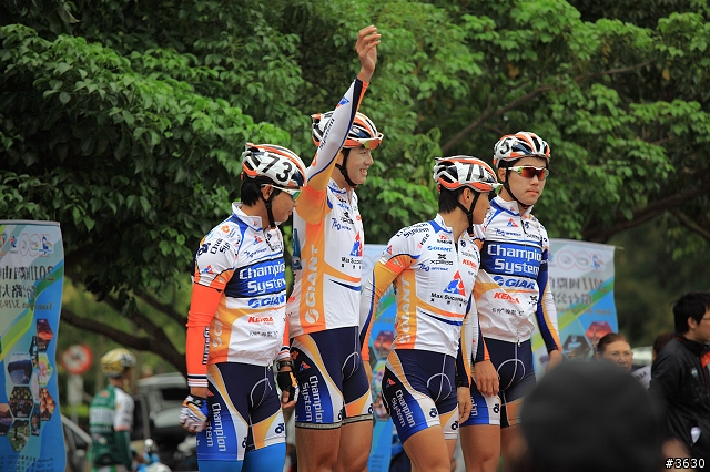 2011環台賽第八站0327台東--森林公園,水往上流