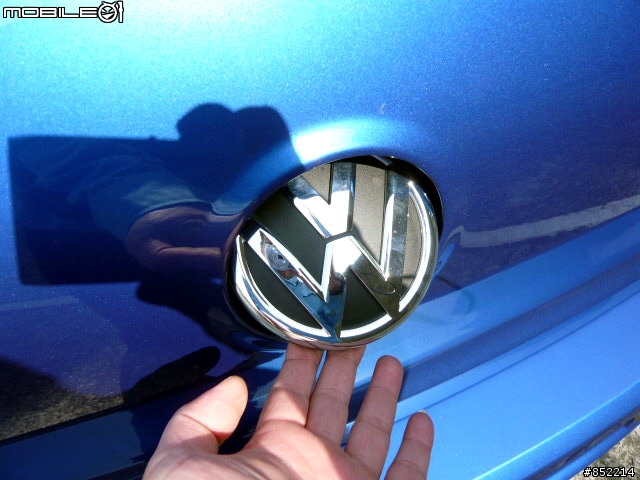 GOLF R 簡易開箱文~~(圖多!請耐心等候)
