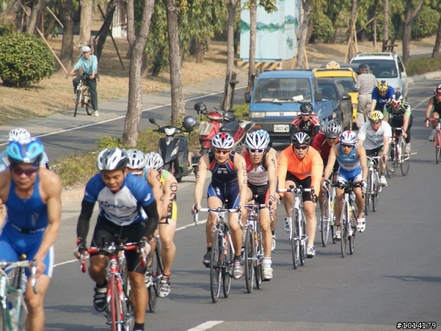 2011浪漫愛河鐵人三項-腳踏車