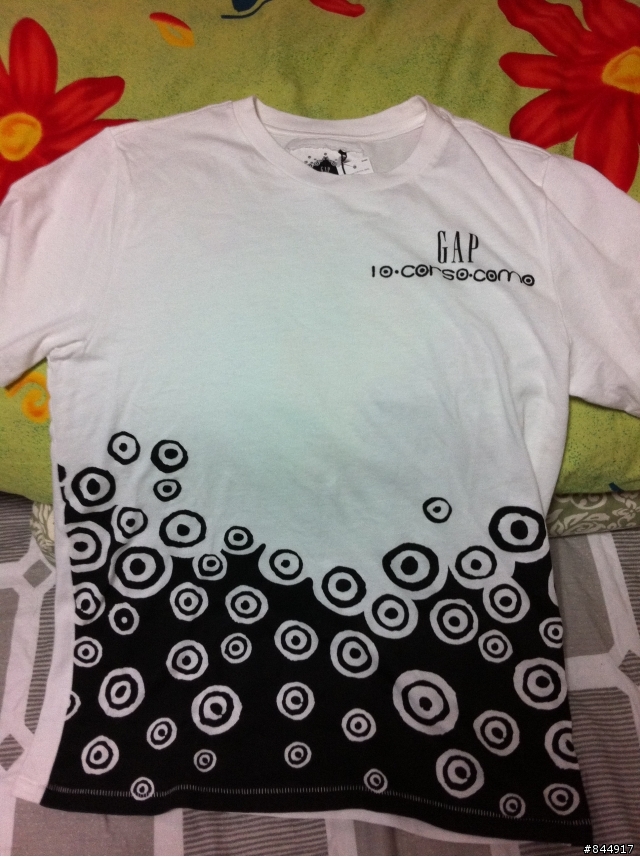 10 Corso Como x Gap  3/3 GAP 日本銀座旗艦店 限定短T
