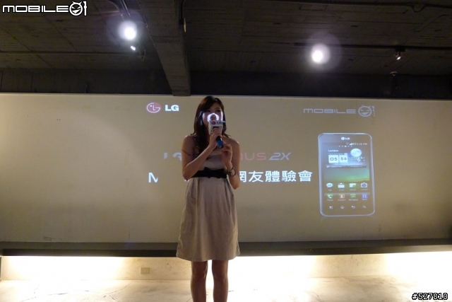 [LG Optimus 2X強勢登場！]台灣第一支上市的雙核心手機～