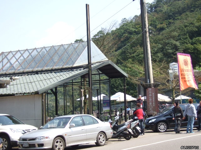 肉腳媽媽喝好累好酸的海倫咖啡~~順便3/20約騎去坪林