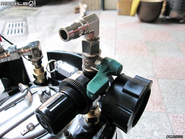 [開箱-圖文多]可樂桶泡沫機&首次範例自助洗車XD