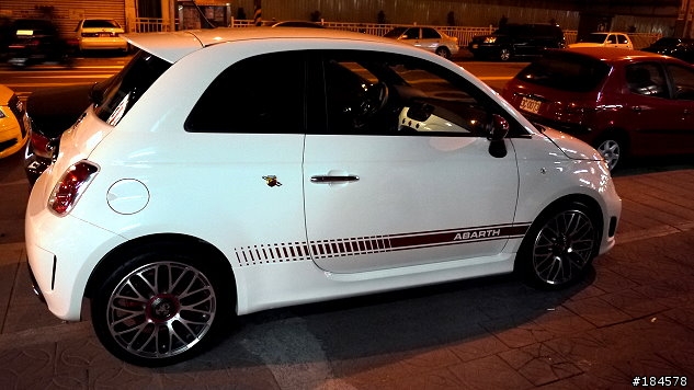 [開箱][圖超多]全台第一開箱,Fiat 500 Abarth 性能毒蠍!
