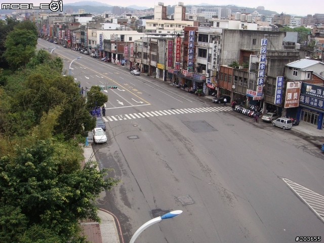 2011國際自由車環台賽  由龜山進入桃園市