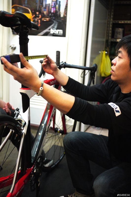 [6.9kg] 風見真樹 の Dedacciai TEMERARIO 一級碳纖維公路車