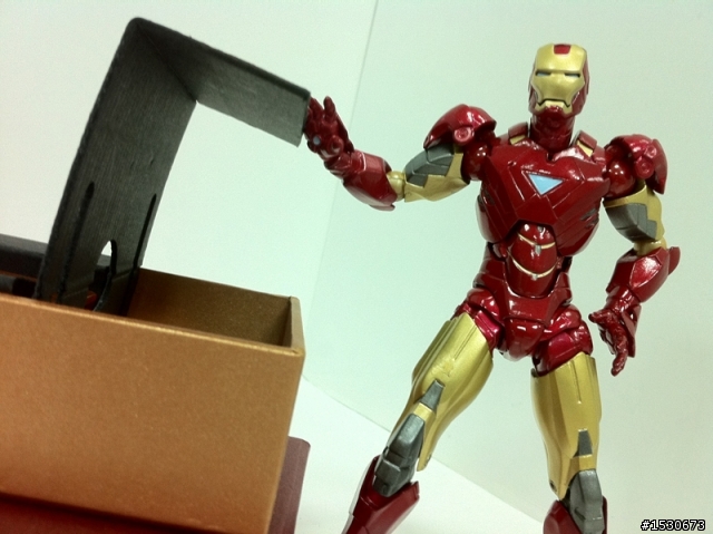 海洋堂輪轉特攝系例【IRON MAN】精美小套房