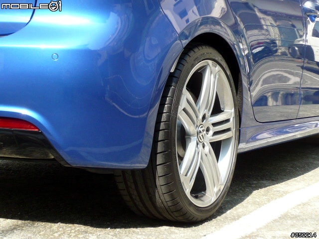 GOLF R 簡易開箱文~~(圖多!請耐心等候)