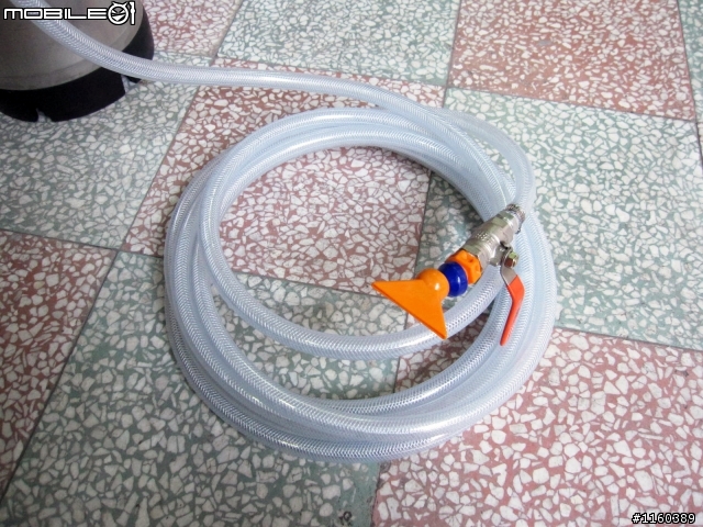 [開箱-圖文多]可樂桶泡沫機&首次範例自助洗車XD