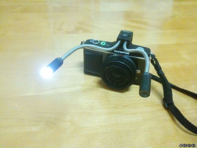 [分享]OLYMPUS MAL-1微距臂燈