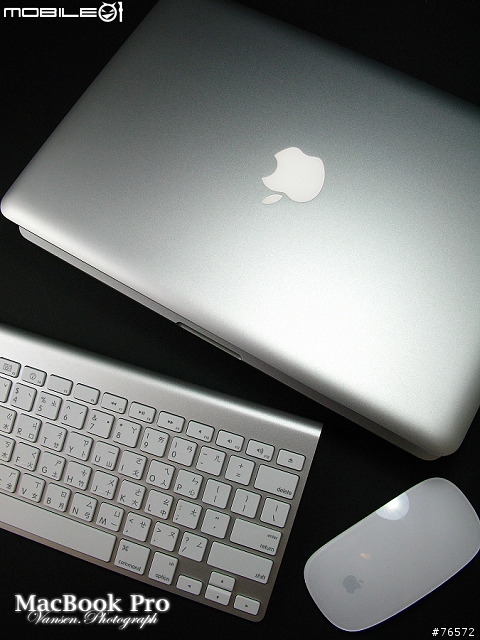 2011. MacBook Pro 13" 極速光速團入手＋高畫質開箱＋簡易心得