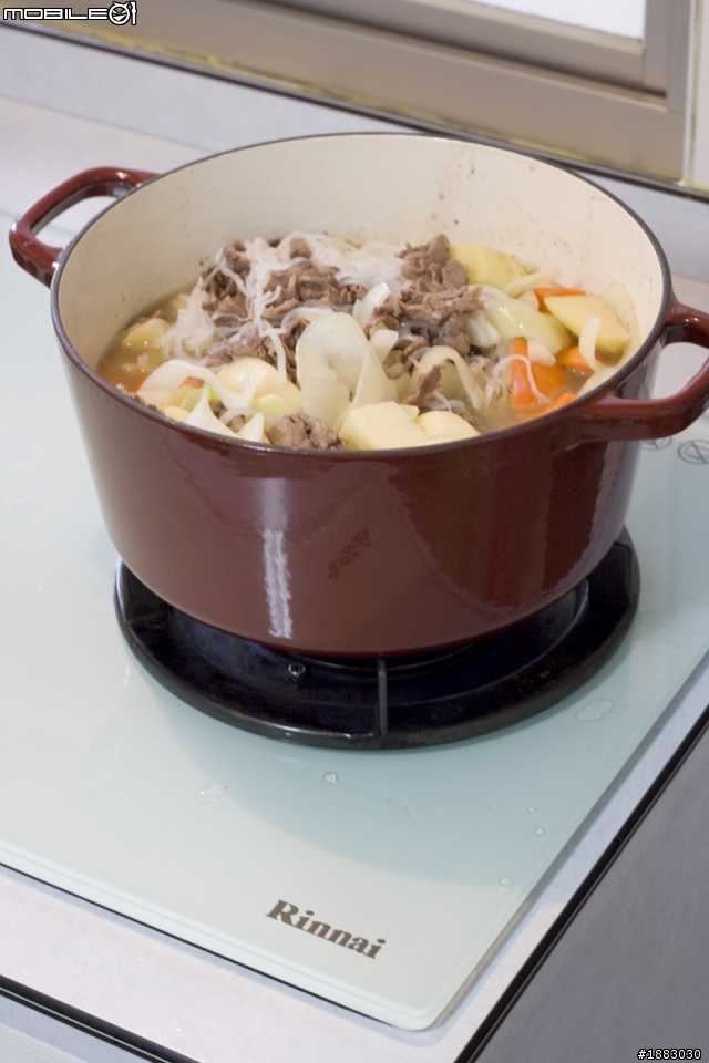 適合配白飯的鑄鐵鍋料理- 馬鈴薯燉肉